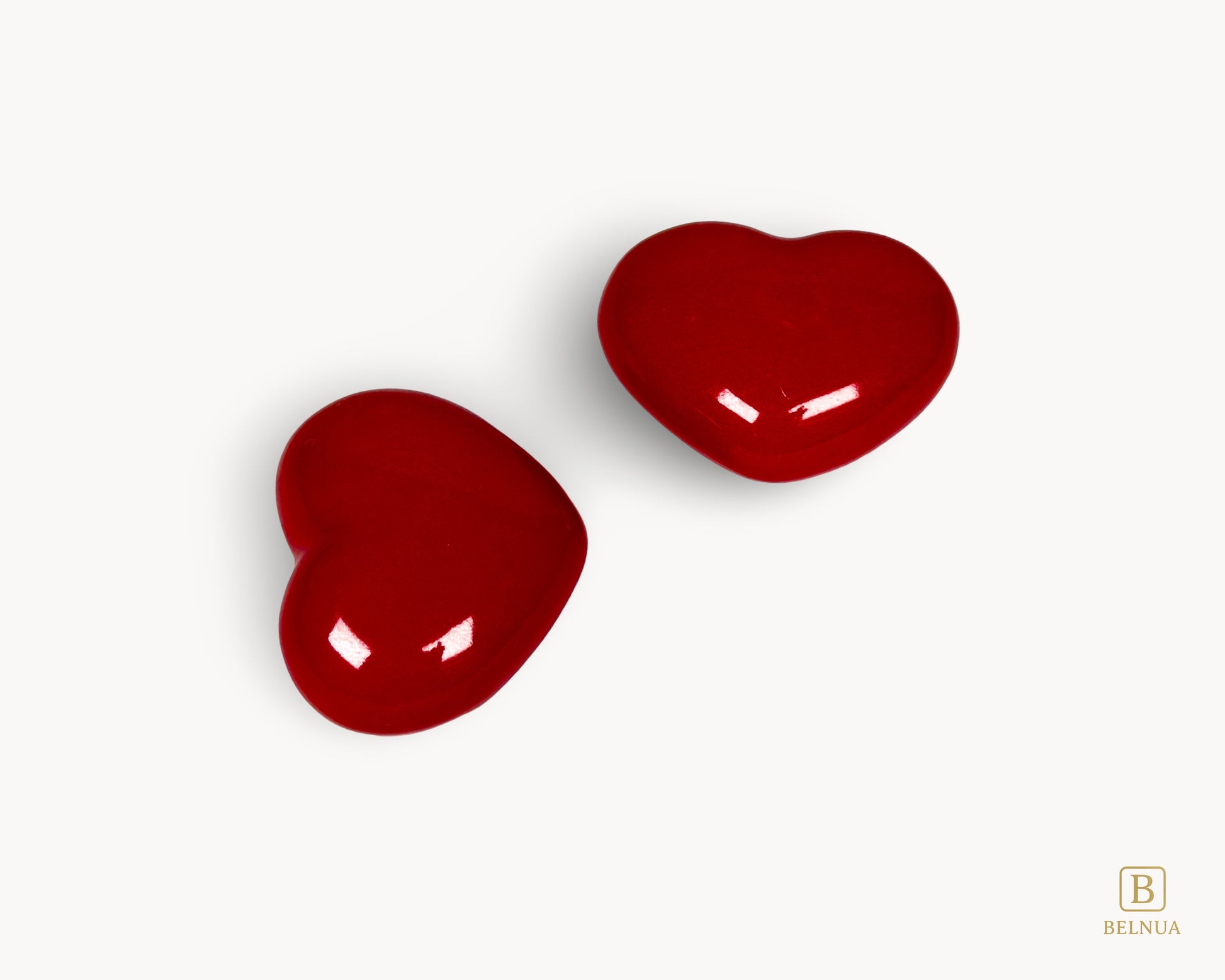 Belnua Veyla red porcelain heart knob hero image on porcelain white background