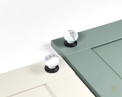 ZERRA Knob – Matte Black with White Porcelain Insert (Ink Petal Motif)