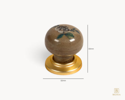 Belnua - Measurements of ZERRA ceramic/porcelain knob showing matte gold finish and rose motif (width: 32mm, height: 33mm)